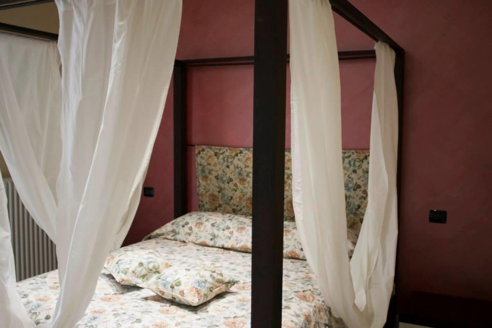 Casa Vacanze Bellovello บาร์บาเรสโก ภายนอก รูปภาพ